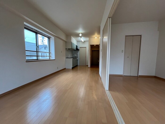 洲山サンヒルズの物件内観写真