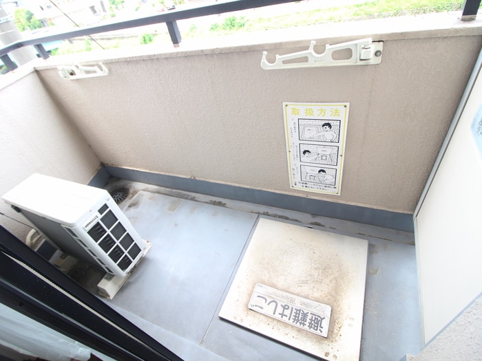 サンリバ－イナダの物件内観写真