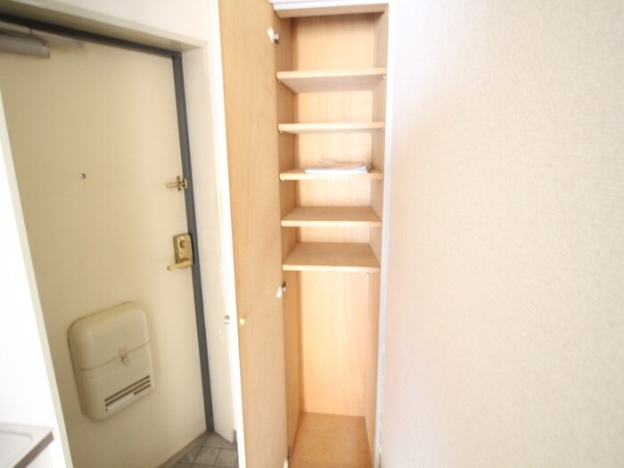 サンリバ－イナダの物件内観写真