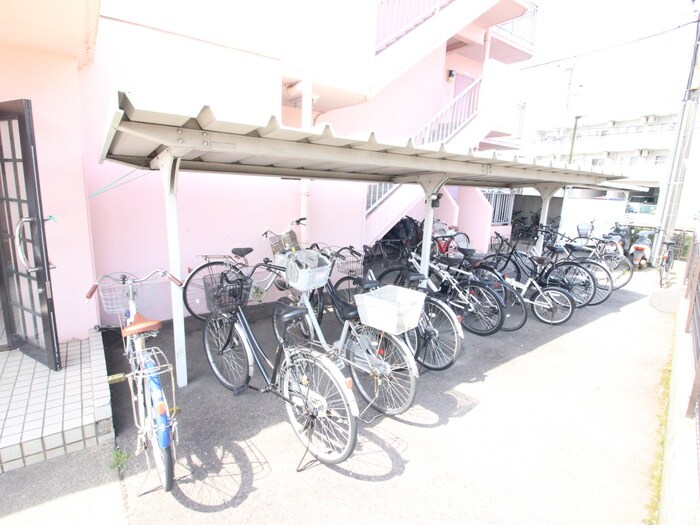 グランデュール５６の物件外観写真