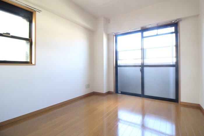 アドバンスユタカの物件内観写真