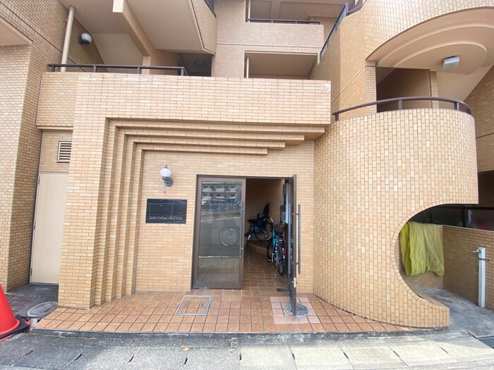 三旺マンション第２社台(103)の物件外観写真