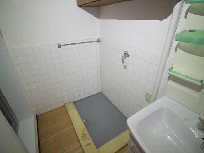 モアナヒルズ一社の物件内観写真