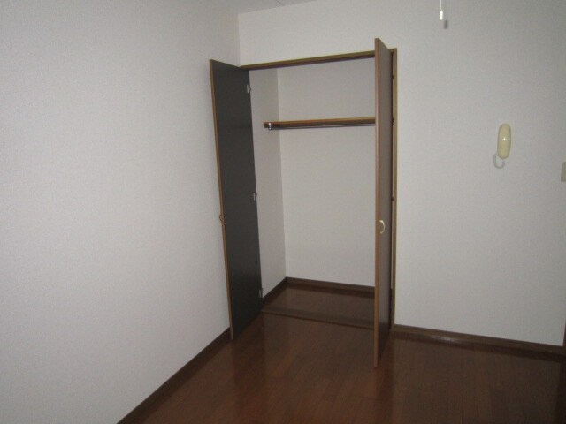 ﾌﾟﾚｼﾞｰﾙ  Violetteの物件内観写真