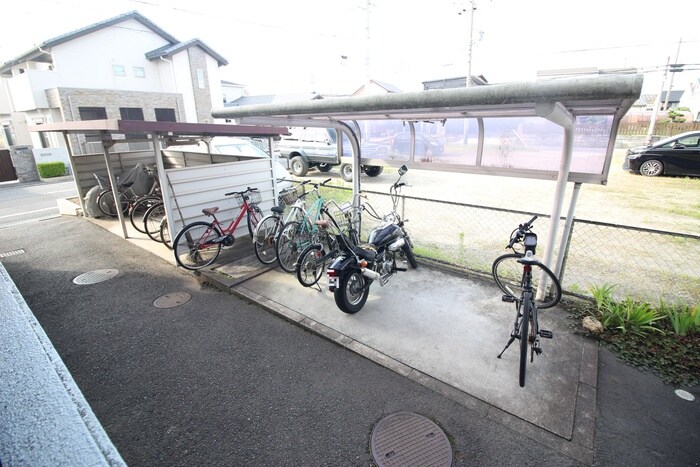 サントヴィラージュの物件外観写真