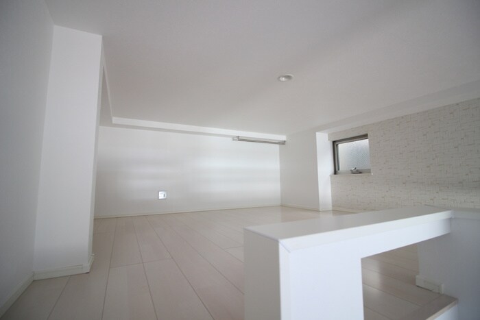 プライム下坂の物件内観写真