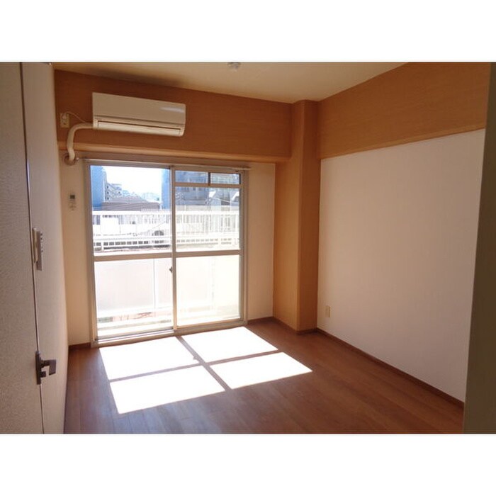 ガーデンコート新栄の物件内観写真