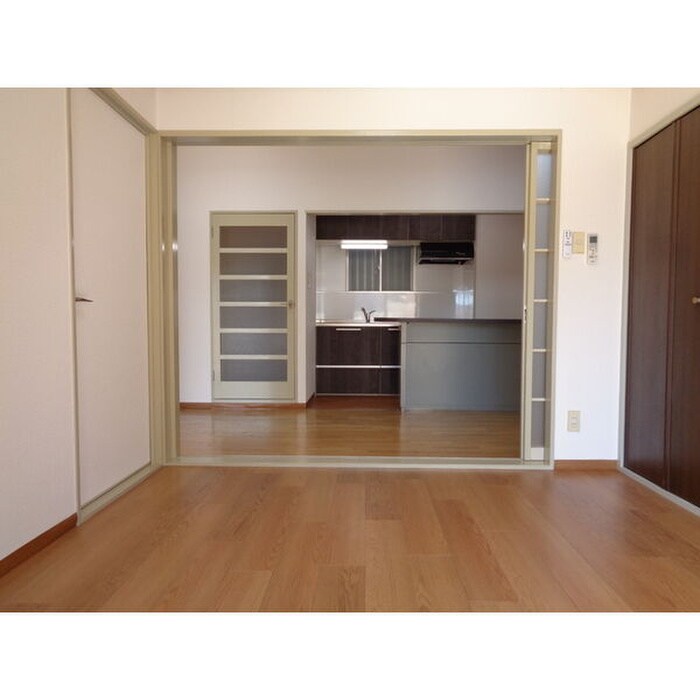 ガーデンコート新栄の物件内観写真