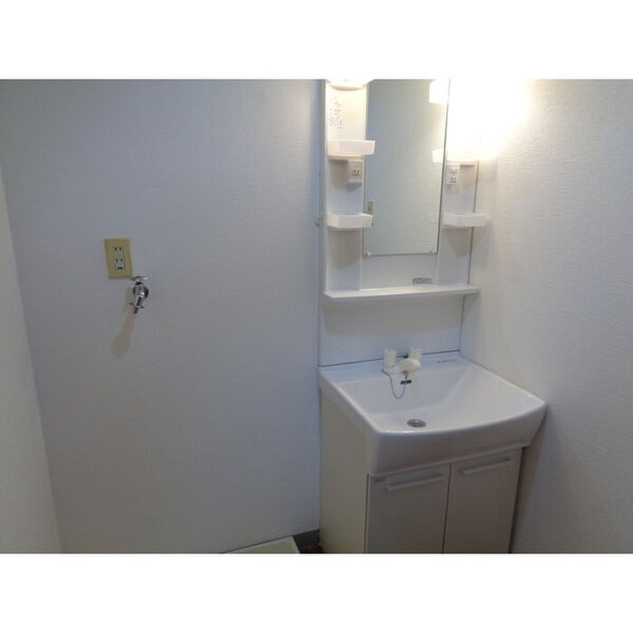 ガーデンコート新栄の物件内観写真