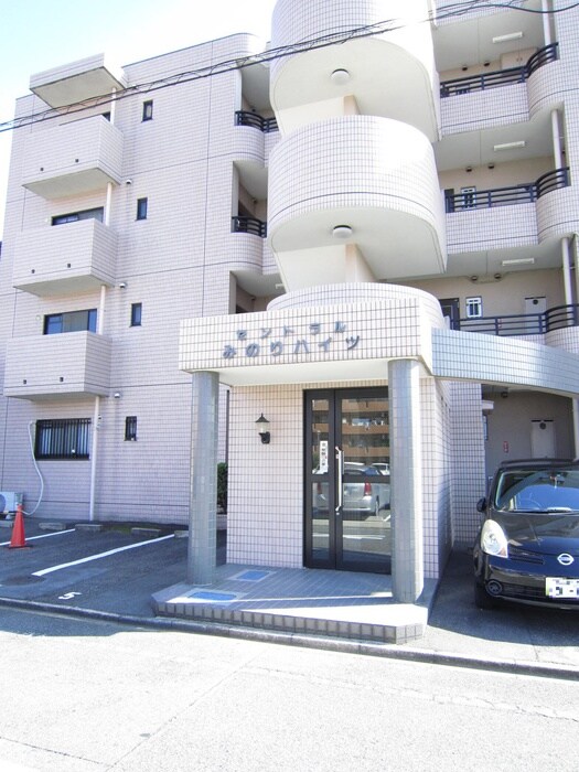 セントラルみのりハイツの物件外観写真