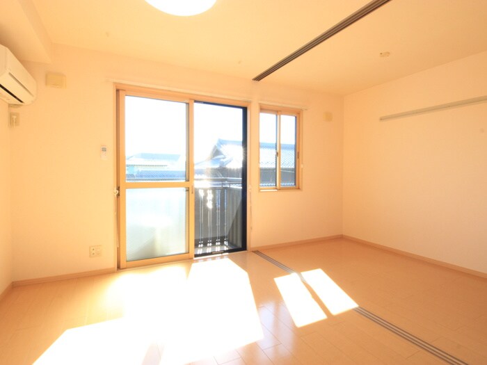 ボナ－ル伊神の物件内観写真