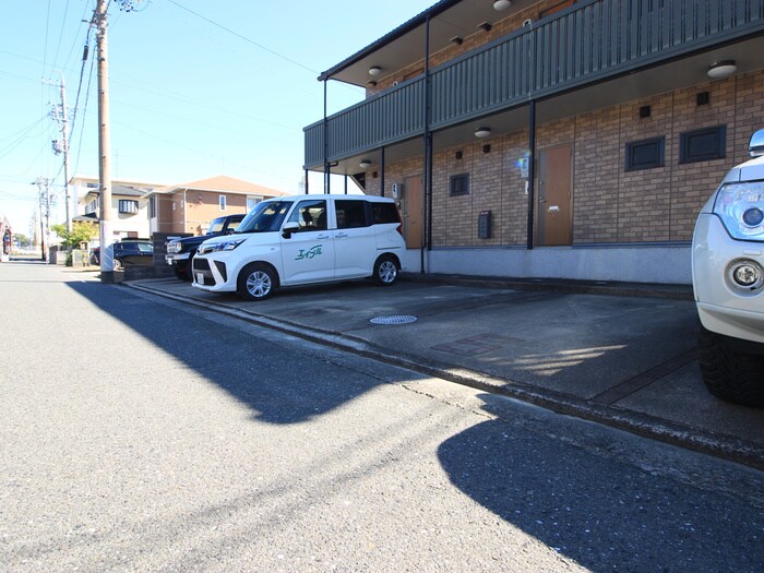 ボナ－ル伊神の物件外観写真