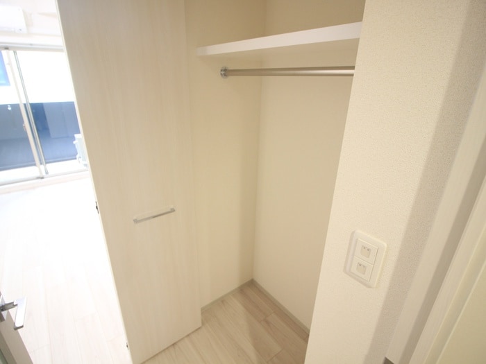 ﾌﾟﾚｻﾝｽ上前津ｴﾚｽﾀ(602)の物件内観写真