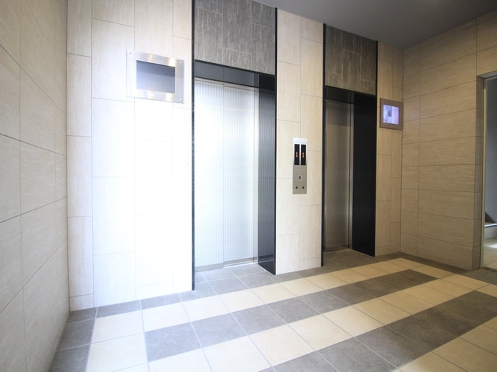 ﾌﾟﾚｻﾝｽ上前津ｴﾚｽﾀ(602)の物件外観写真