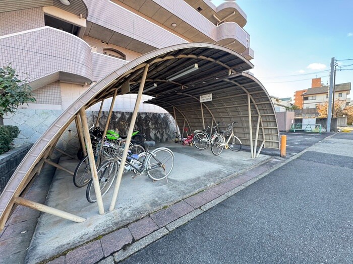 正和マンションの物件外観写真