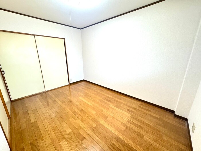 サ－プラス２　ユニオンハイツAの物件内観写真