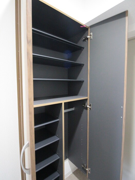 カーサニア尾頭橋の物件内観写真