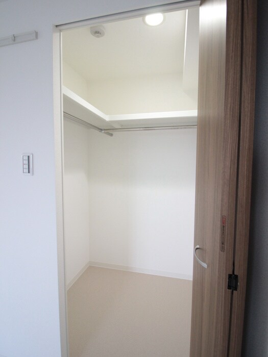 カーサニア尾頭橋の物件内観写真