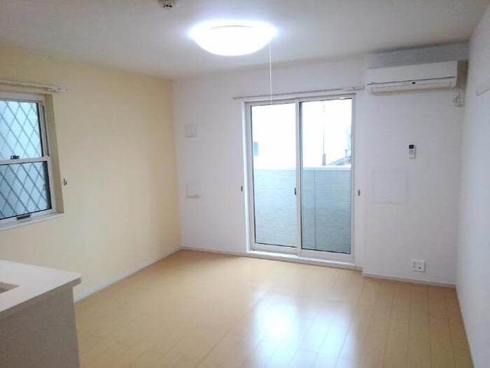 ラフレシールⅠの物件内観写真