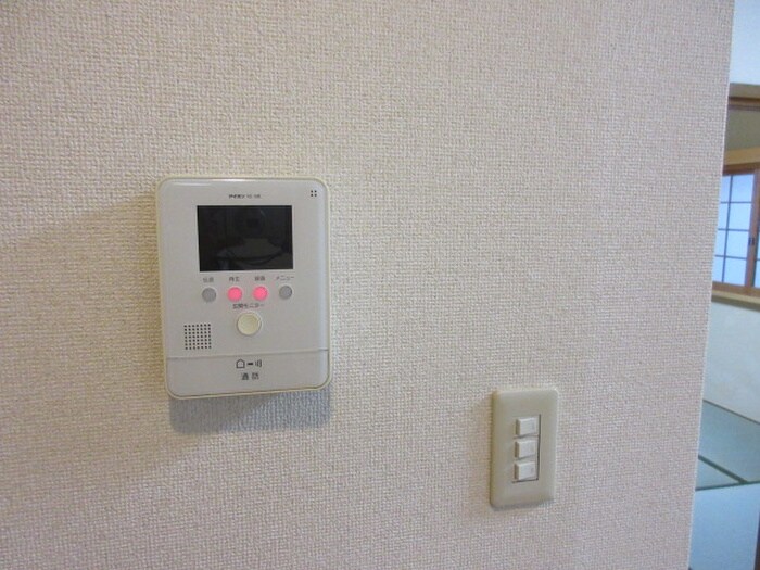 高間町貸家の物件内観写真