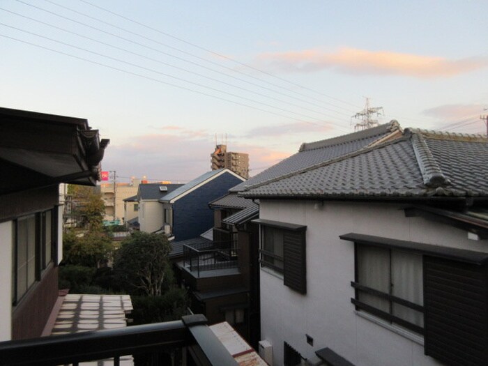 高間町貸家の物件内観写真