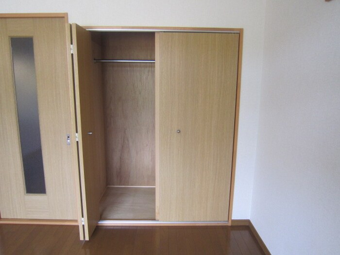 ア－バンライフＮＩＷＡの物件内観写真