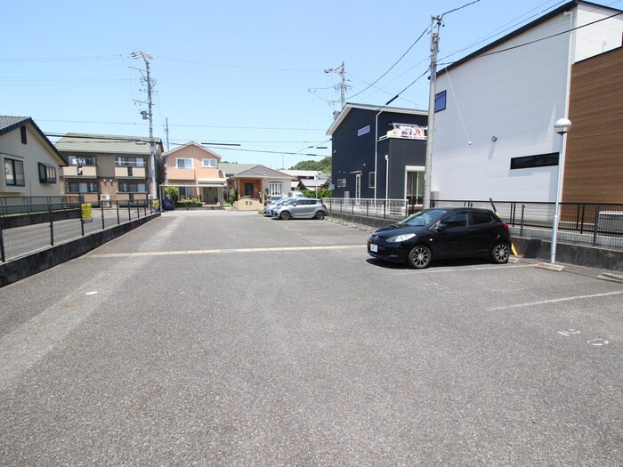 ア－バンライフＮＩＷＡの物件外観写真