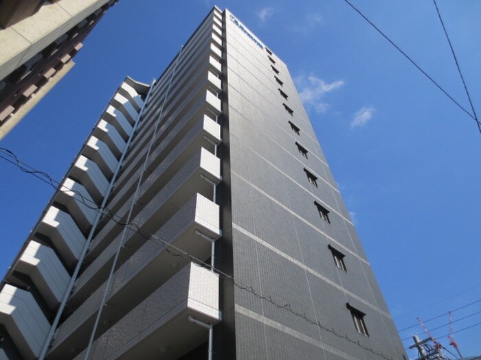 ﾌﾟﾚｻﾝｽ名古屋STATIONサティナの物件外観写真