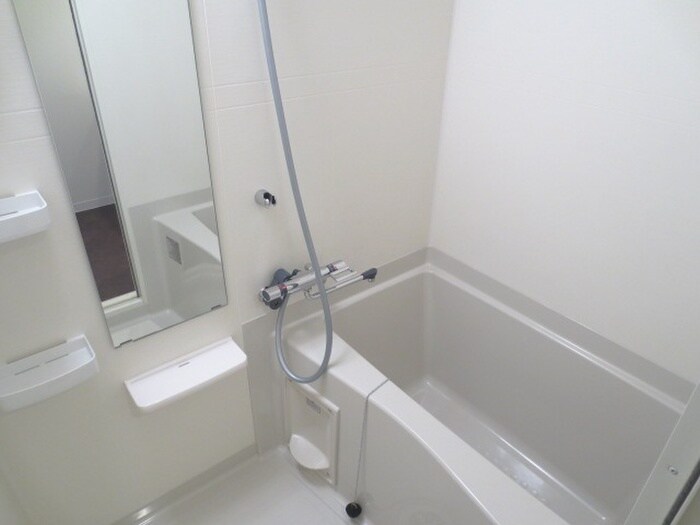 ﾌﾟﾚｻﾝｽ名古屋STATIONサティナの物件内観写真