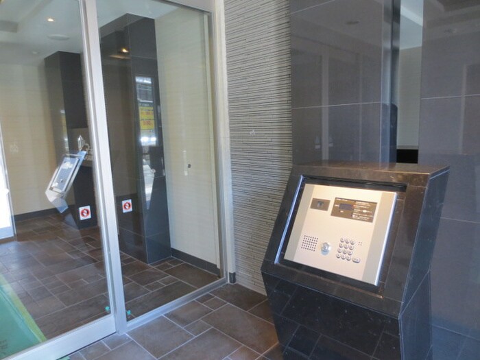 ﾌﾟﾚｻﾝｽ名古屋STATIONサティナの物件外観写真