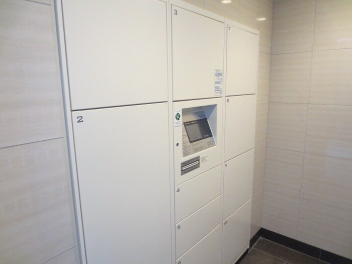 ﾌﾟﾚｻﾝｽ名古屋STATIONサティナの物件外観写真