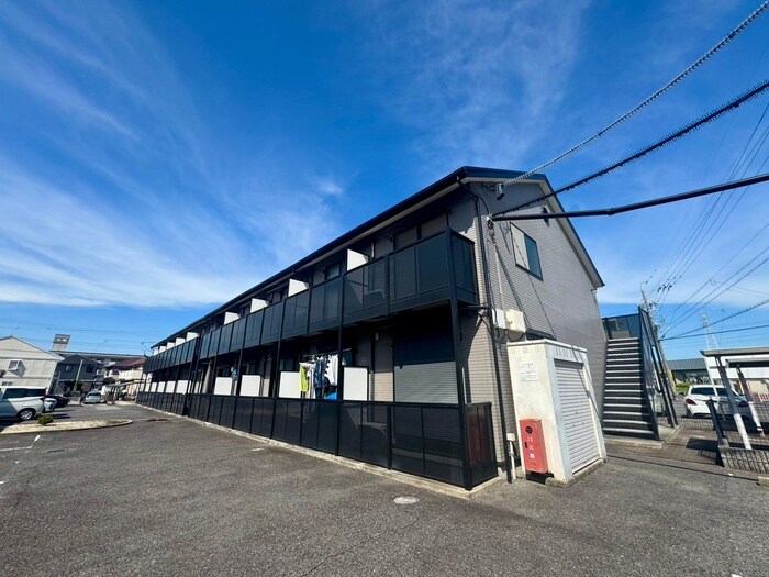 ｱﾝﾌﾟﾙ-ﾙﾘ-ﾌﾞﾙﾍﾟｱﾌｨ-ﾙﾄﾞ2の物件外観写真