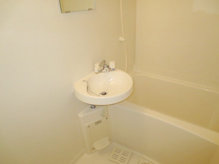 ラヴィアン名駅の物件内観写真