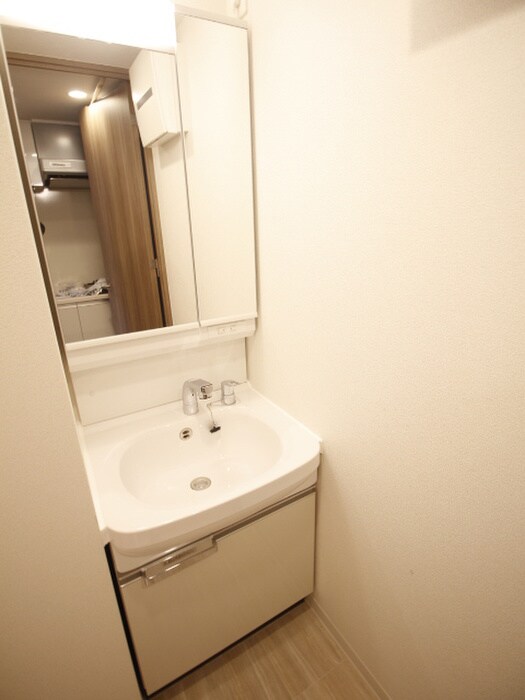 ﾌﾟﾚｻﾝｽ名古屋幅下ﾌｧﾋﾞｭﾗｽの物件内観写真