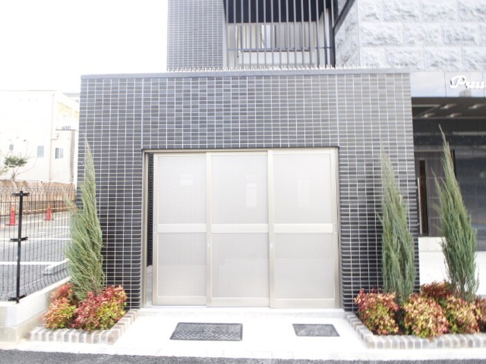 ﾌﾟﾚｻﾝｽ名古屋幅下ﾌｧﾋﾞｭﾗｽの物件外観写真