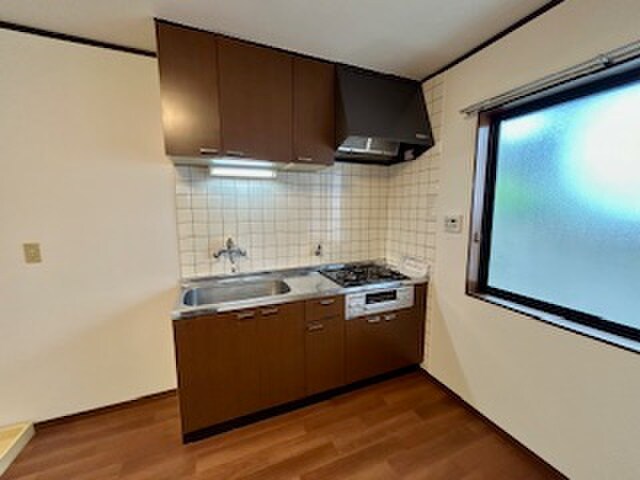 クレ－ル新守Bの物件内観写真