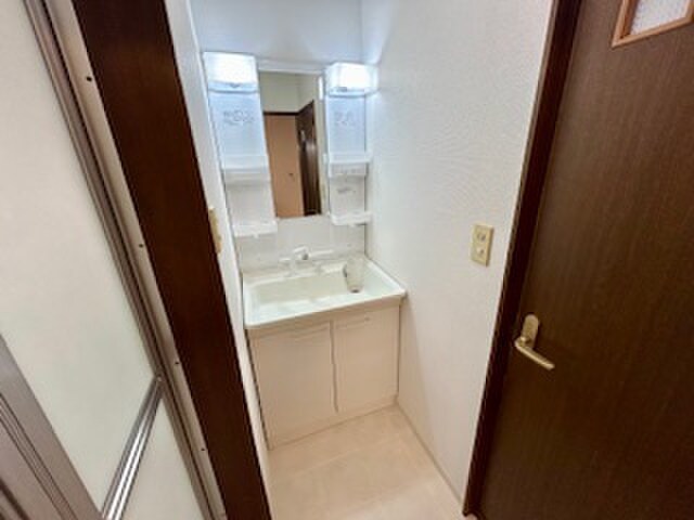 クレ－ル新守Bの物件内観写真