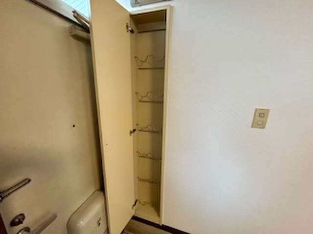 クレ－ル新守Bの物件内観写真