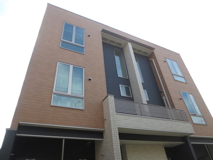 クレメント　ハウスの物件外観写真