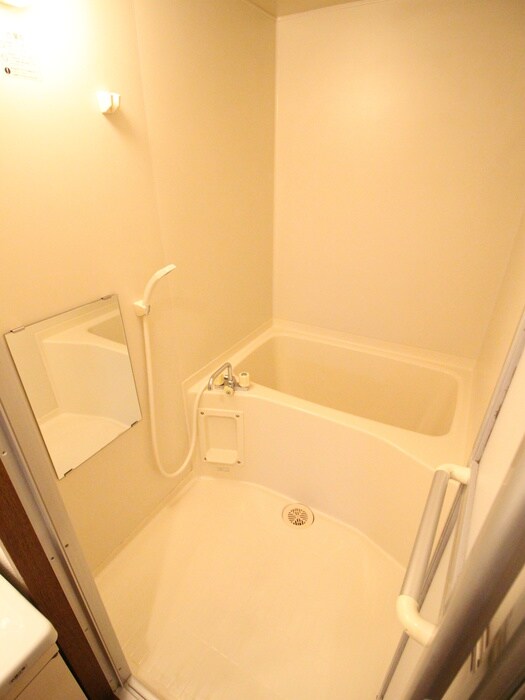 フォ－ヴル中島の物件内観写真