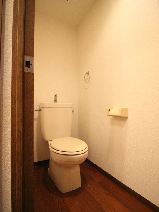 フォ－ヴル中島の物件内観写真