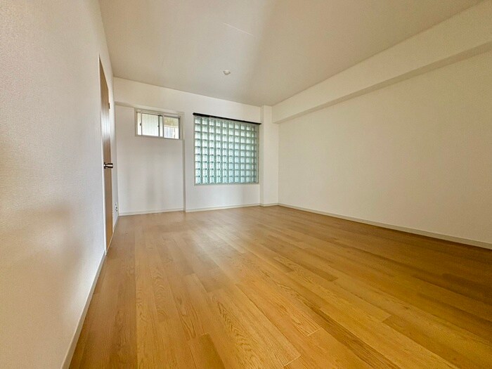 イナガキマンションの物件内観写真