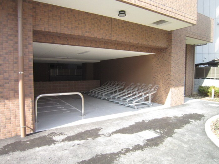 ﾌﾟﾚｻﾝｽ名古屋STATIONﾋﾞｼﾞｭ(403)の物件外観写真