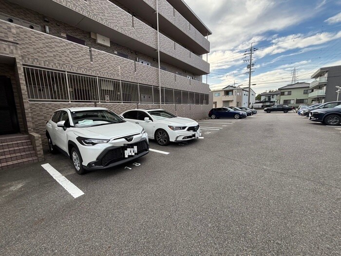 GRACIAの物件外観写真