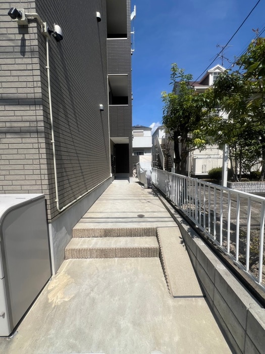 Patina岩塚の物件外観写真