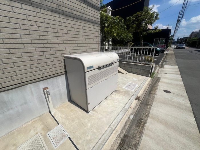 Patina岩塚の物件外観写真