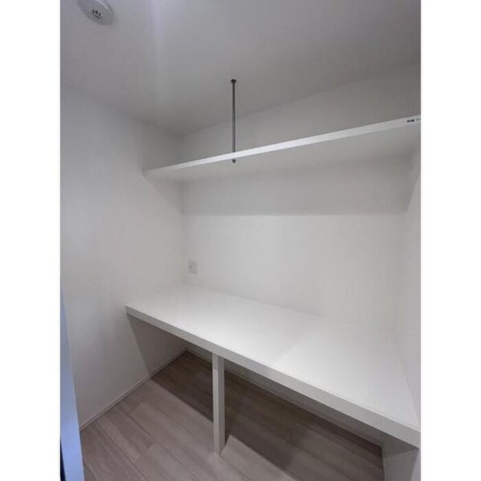 ベルヴュコート名古屋則武の物件内観写真