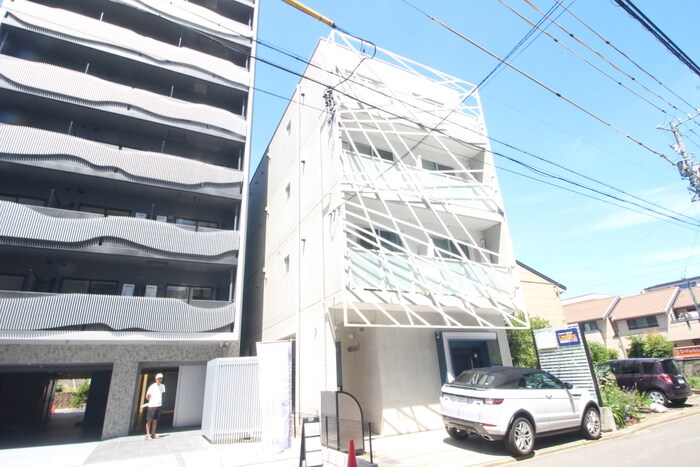 HK2 eastの物件外観写真