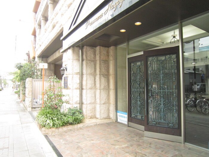 ﾌﾟﾚｻﾝｽ名古屋駅前(1106)の物件外観写真