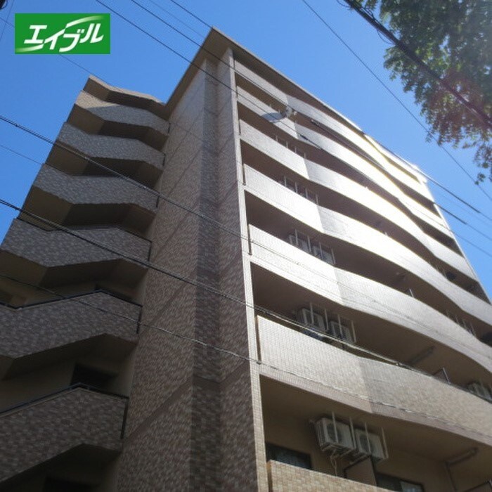 ライジングヴィラ葵の物件外観写真